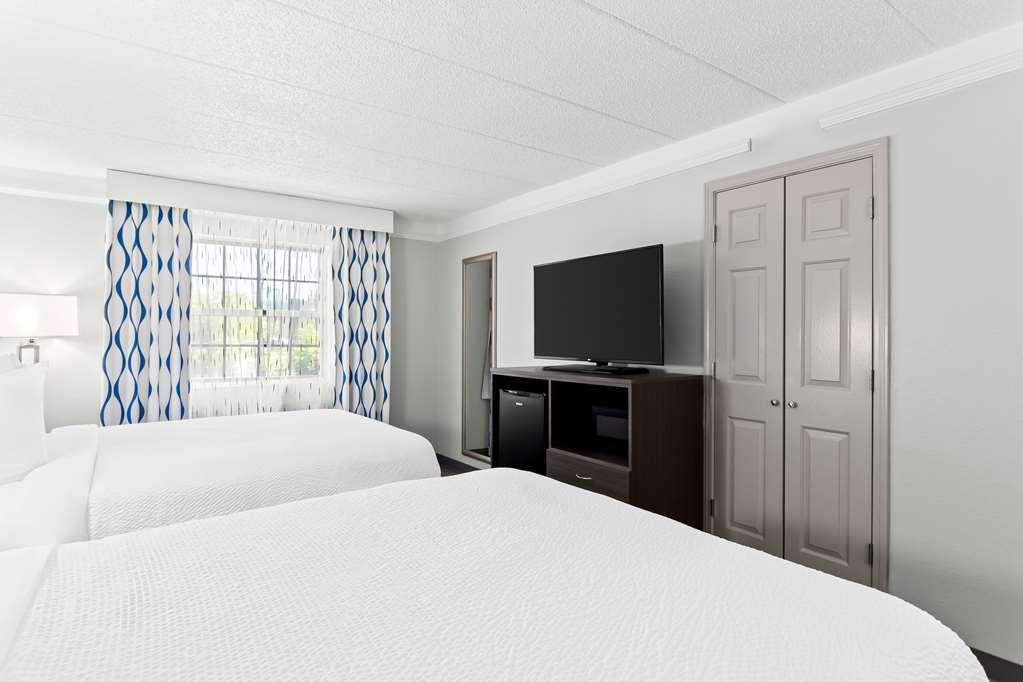 Best Western Schaumburg - O'Hare Nw Room photo