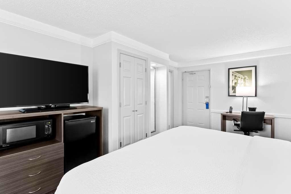 Best Western Schaumburg - O'Hare Nw Room photo